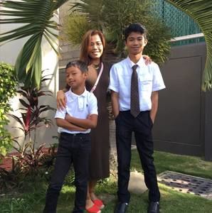 Meet your Posher, Kring